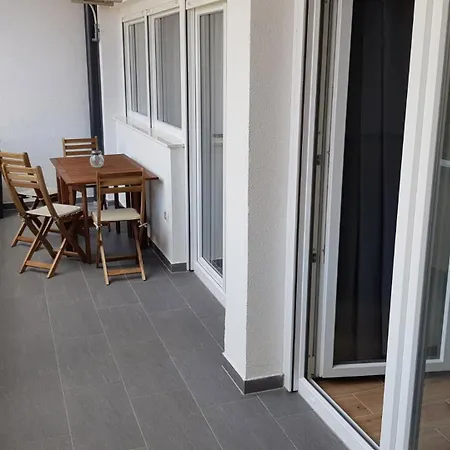 Kalea Center By Guide Apartman *