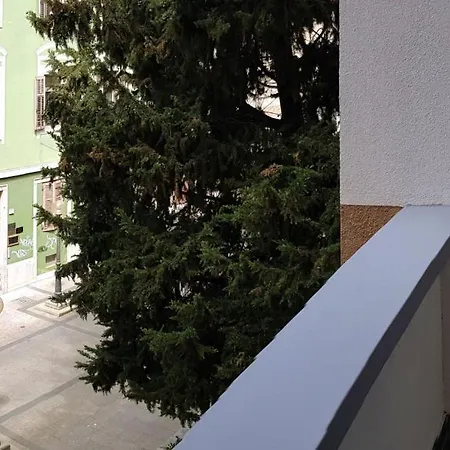 Appartement Kalea Center By Guide Pula