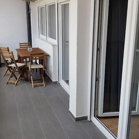 Kalea Center By Guide Apartment *